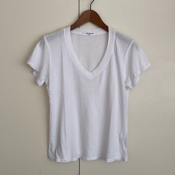 perfectwhitetee Hendrix cotton v neck tee - Picture 10 of 10